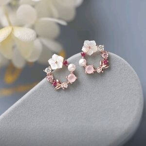 Elegant Floral Faux Pearl Rhinestone Crystal Wreath Earrings New!